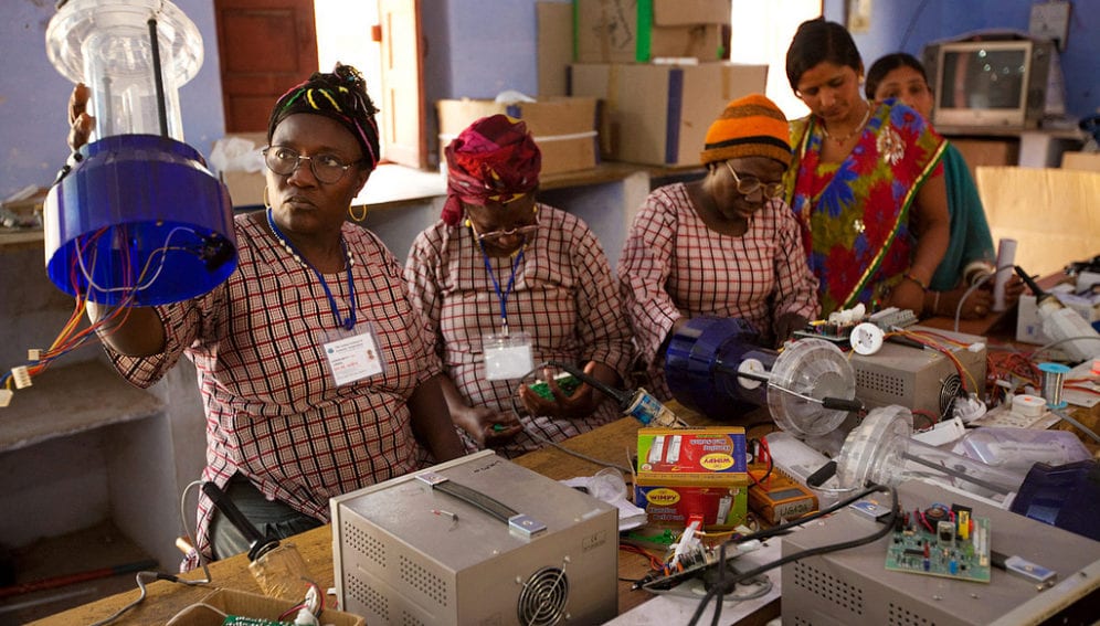African Solar Technicians_Flickr_UN Women_Gaganjit Singh