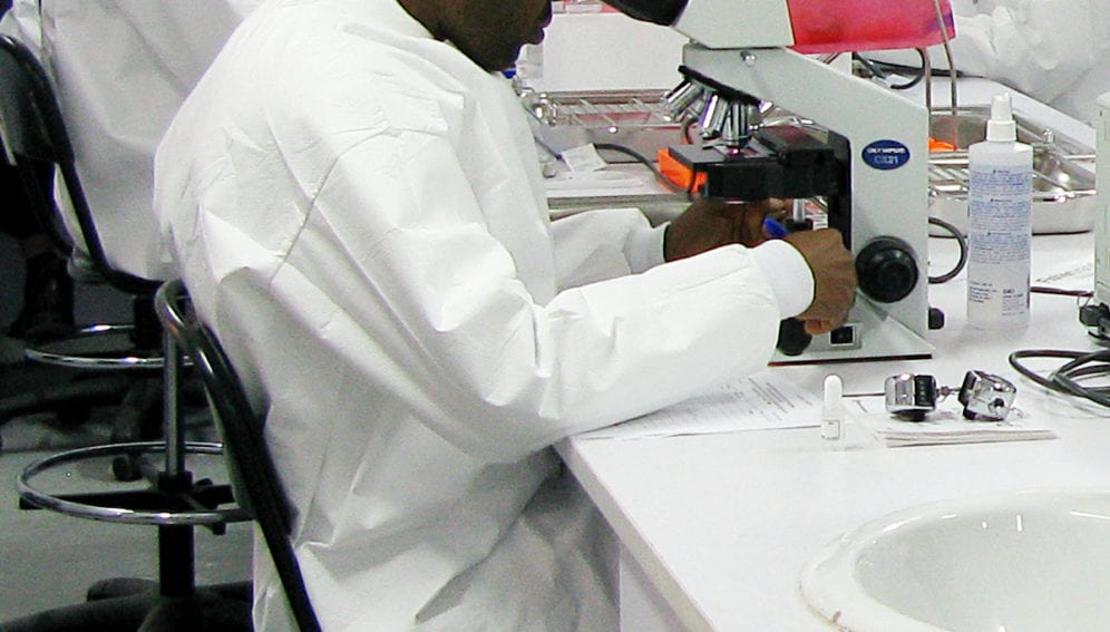 USAMRUK Malaria Diagnostics and Control Center of Excellence microscopy training - Nigeria, Africa 092009