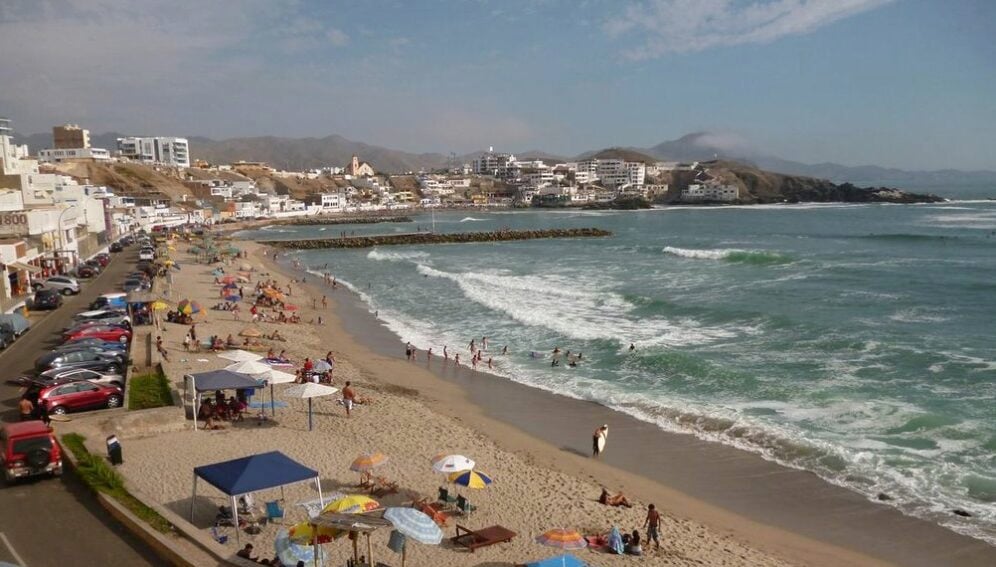 playa de Lima- Zory Portillo