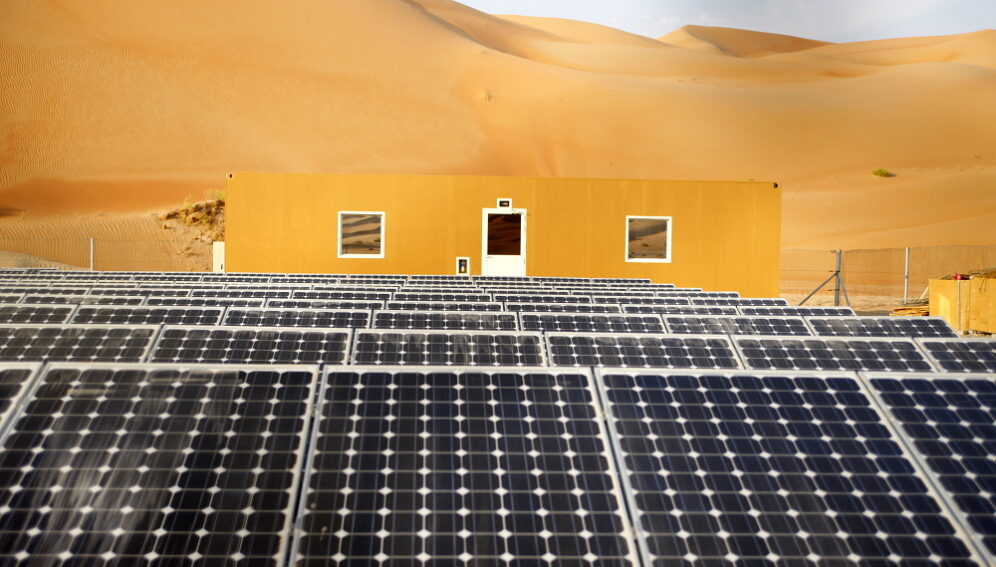 Solar Panels in Desert_Pascal Deloche_Godong_Panos