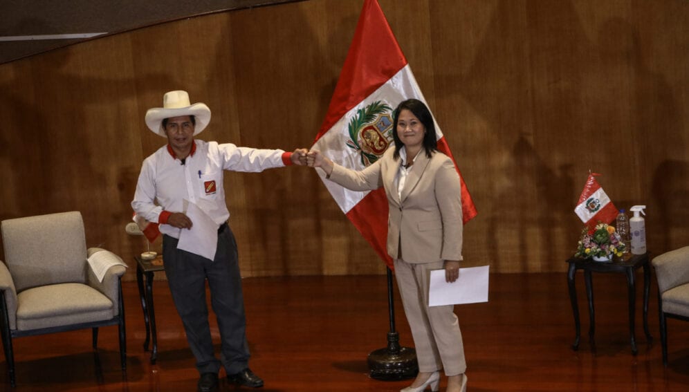 17.05.2021 ALDAIR MEJIA

Juramento Democratico de la proclama ciudadana participaron los candidatos Keiko Fujimori y Pedro Castillo