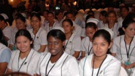 Fuerza laboral sanitaria crece con mujeres, pero sin igualdad