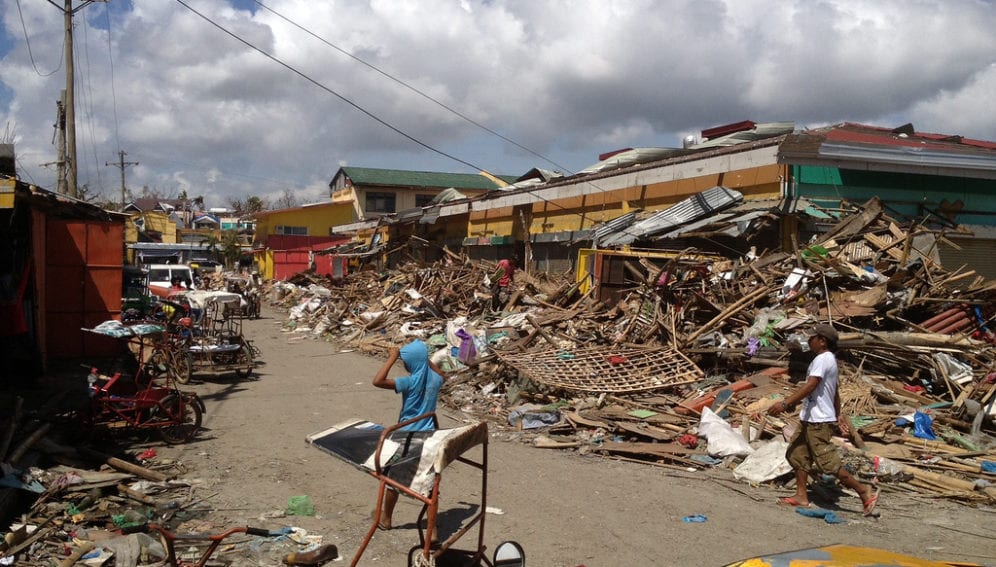 Haiyan_aftermath_Philippines_flickr_EU_Humanitarian_Aid_1024x768