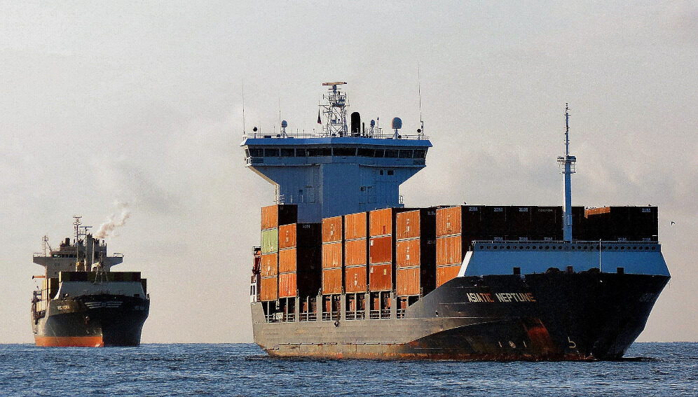 container-ship-main