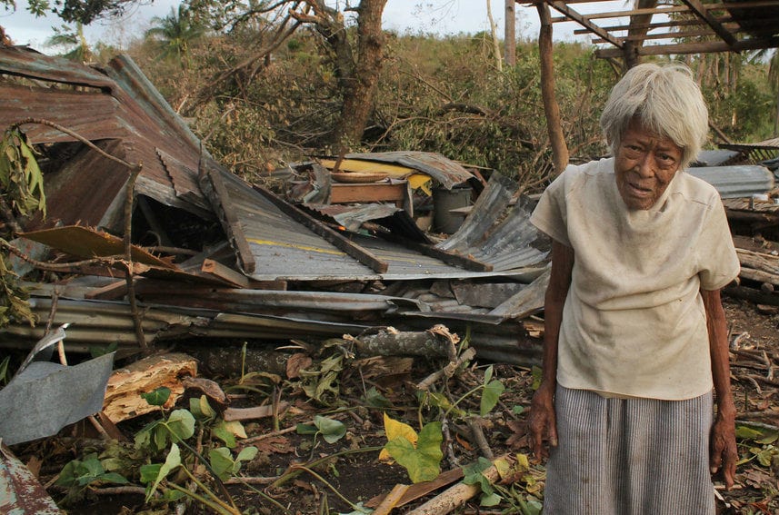 Typhoon Survivors_Flickr_Pio Arce_Genesis Photos - World Vision