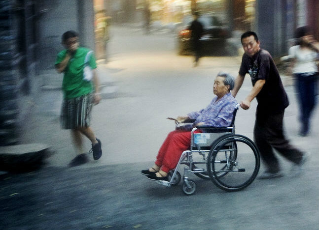 Elderly china disability 2