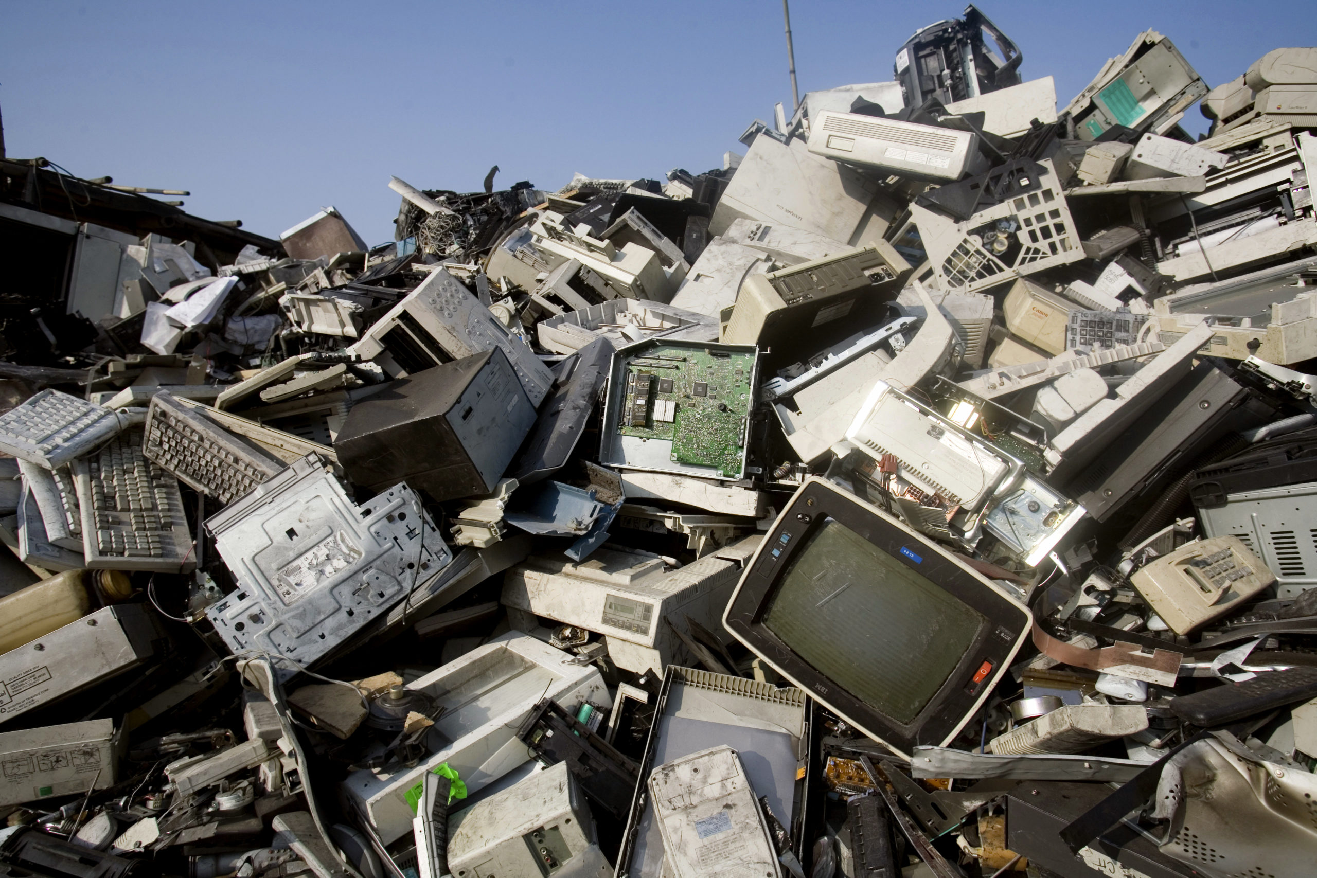 forty-per-cent-of-global-e-waste-comes-from-asia