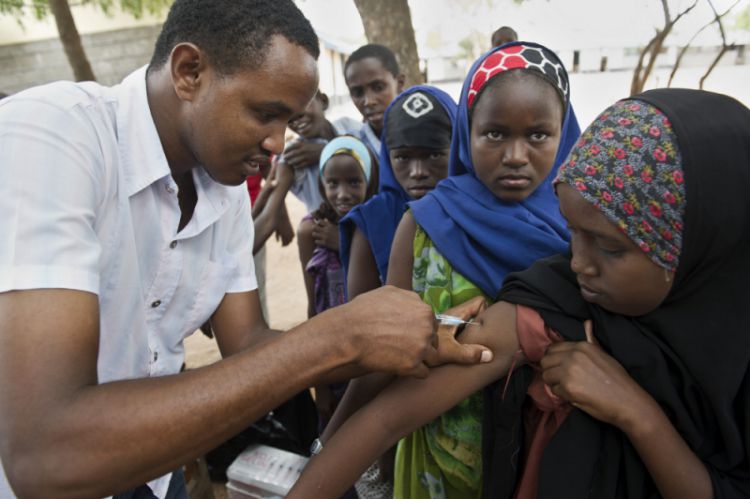 immunisation campaign against measles at Dadaab refugee camp