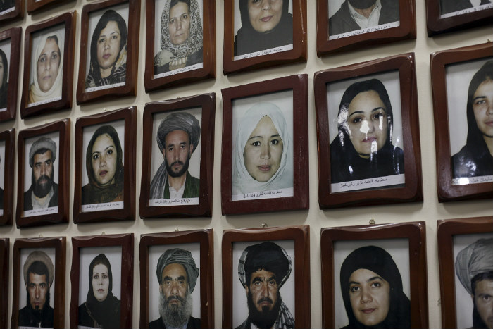 Members of parliament in Kabul.jpg