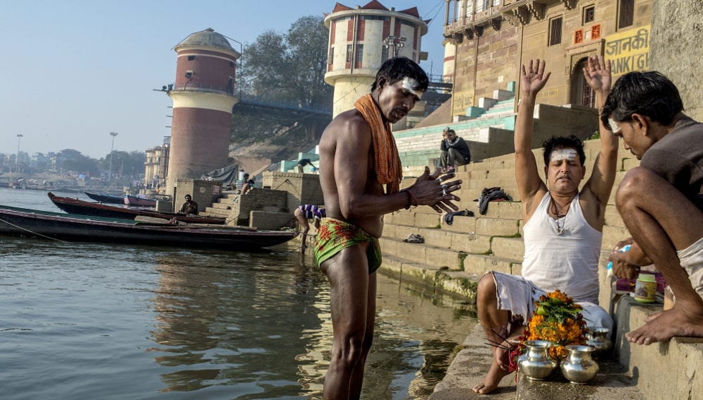 Men by the Ganges_Atul Loke_Panos