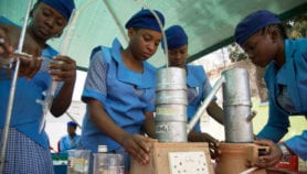 Nigerian girls build robots to tackle waste