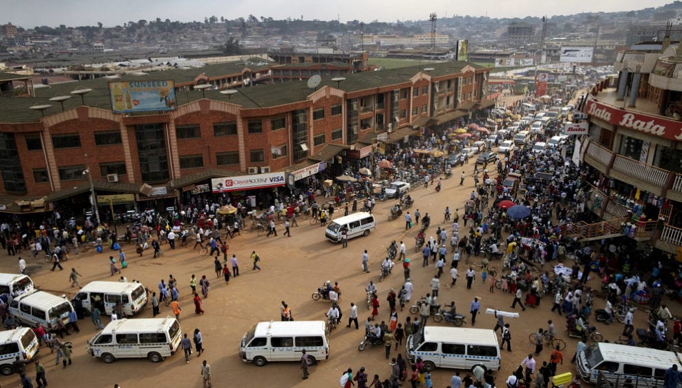 Uganda busy road_panos.jpg
