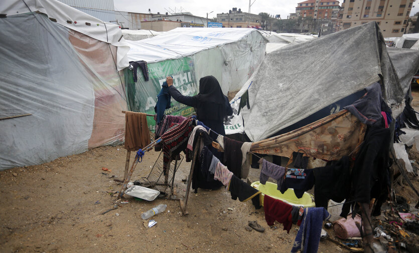 1.9 million displaced people inside the Gaza Strip face harsh weather conditions, without the basic necessities of life.
