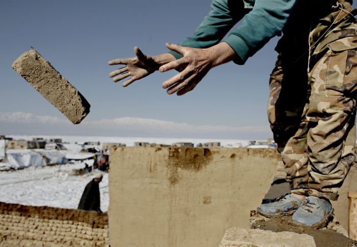 Brick afghanistan design news feature shelter.jpg