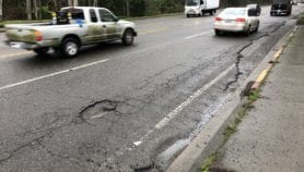 خرسانة لا يصل إلى حديدها ماء