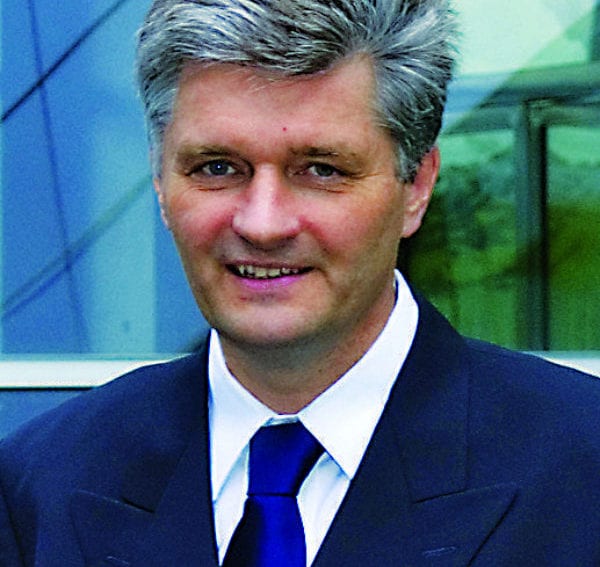 prof Rainer Fischer