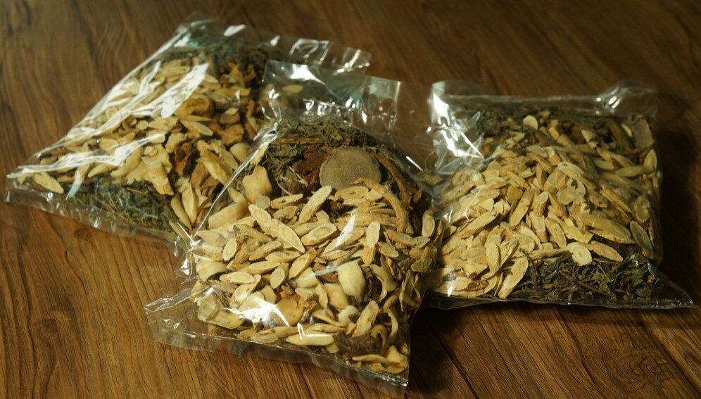 traditional medicine, roots leaves and seeds