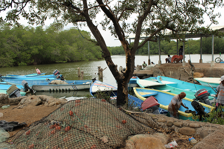 The docking area in Chomes, a fishing community of 3000 people near Puntarenas, on Costa Rica’s Pacific coast. The coast has a mix of developed areas where tourism thrives, and underdeveloped areas where poverty persists.
