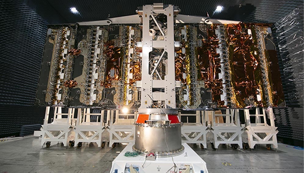 Argentine satellite crew