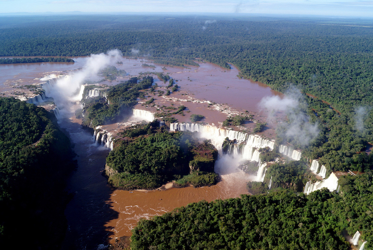 7-Cataratas Iguazu-IUCN Elena Osipova.jpg